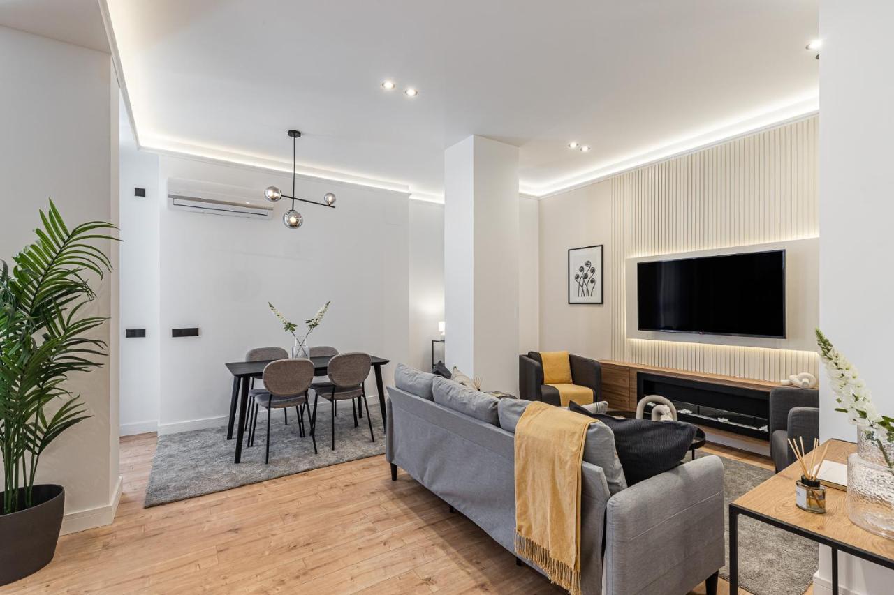 Exyca Embajadores Apartment Мадрид Екстериор снимка