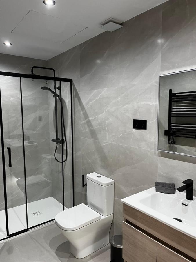Exyca Embajadores Apartment Мадрид Екстериор снимка